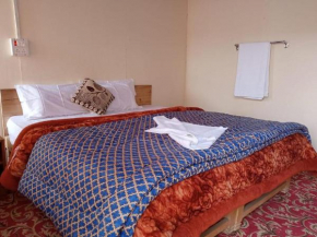 Gopa Residency Temisgam, Sham Vallery